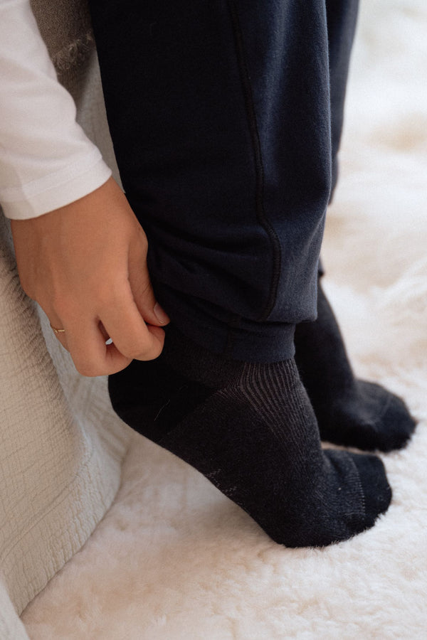 Blusss -soft seamless bamboo socks adults for sensitive feet.