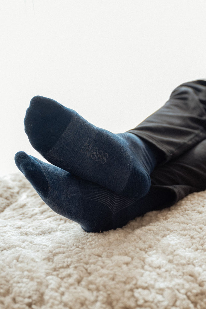 Blusss_Seamless soft bamboo SENS socks_Blue
