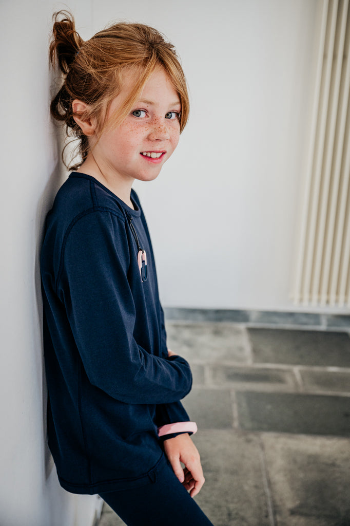 Long-sleeve without seams or labels for ultimate sensory friendly comfort, perfect for children with sensitive skin or high sensory needs. Pair with SAM's ZEN chewy fidget for reduced stress and improved focus.