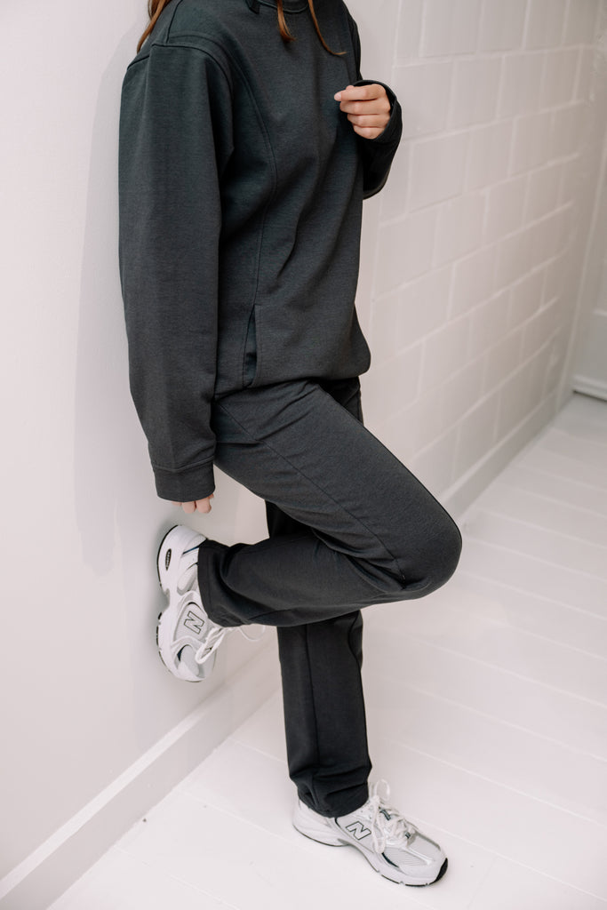 Fidget sweater adult - Fidget hoodie adult - sensory friendly soft sweater adult - stress reducing sweater - sweater sensory sensitive people, people with autism or ADHD.