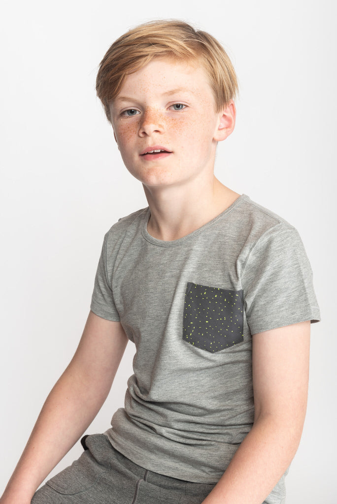 NO STRESS seamless T-SHIRT with chest pocket - sensory friendly