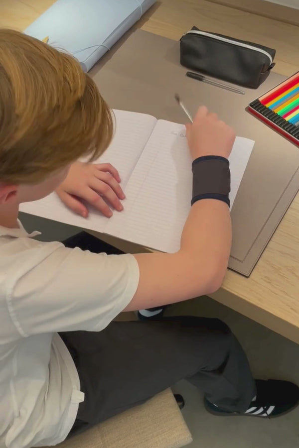 Blusss- Moodmagic sensory sleeve - sensory play and communication tool