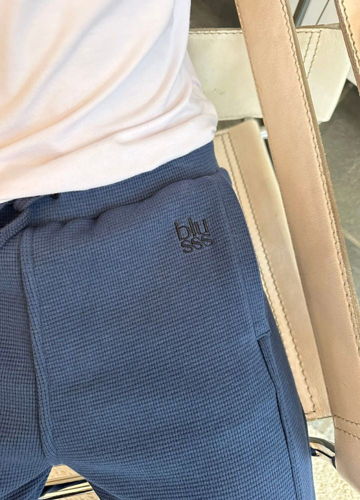 Sensory friendly trousers for men and women - blue -soft waffle fabric- seamless feel- Blusss - skin friendly