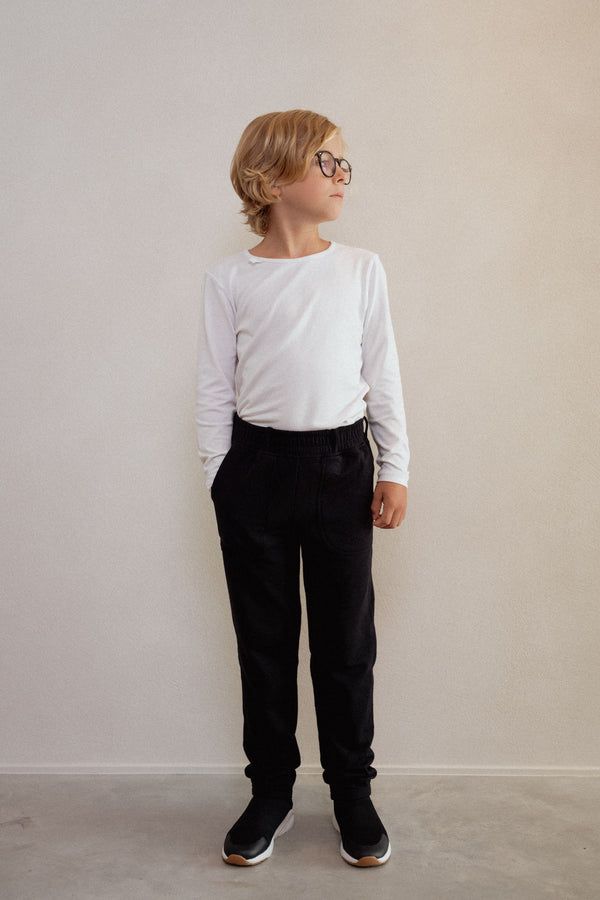 sensory friendly soft seamless trousers black for highly sensitive children