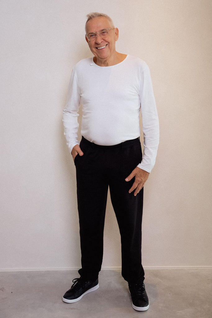 Air slim black_Blusss_soft  seamless sensory friendly trousers for adults
