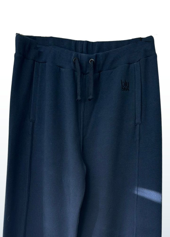 Sensory friendly trousers for men and women - blue -soft waffle fabric- seamless feel- Blusss - skin friendly